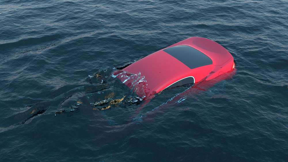 car falling into water dream