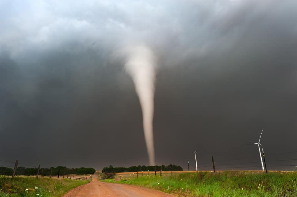 Dream About Tornado (Spiritual Meanings & Interpretation)
